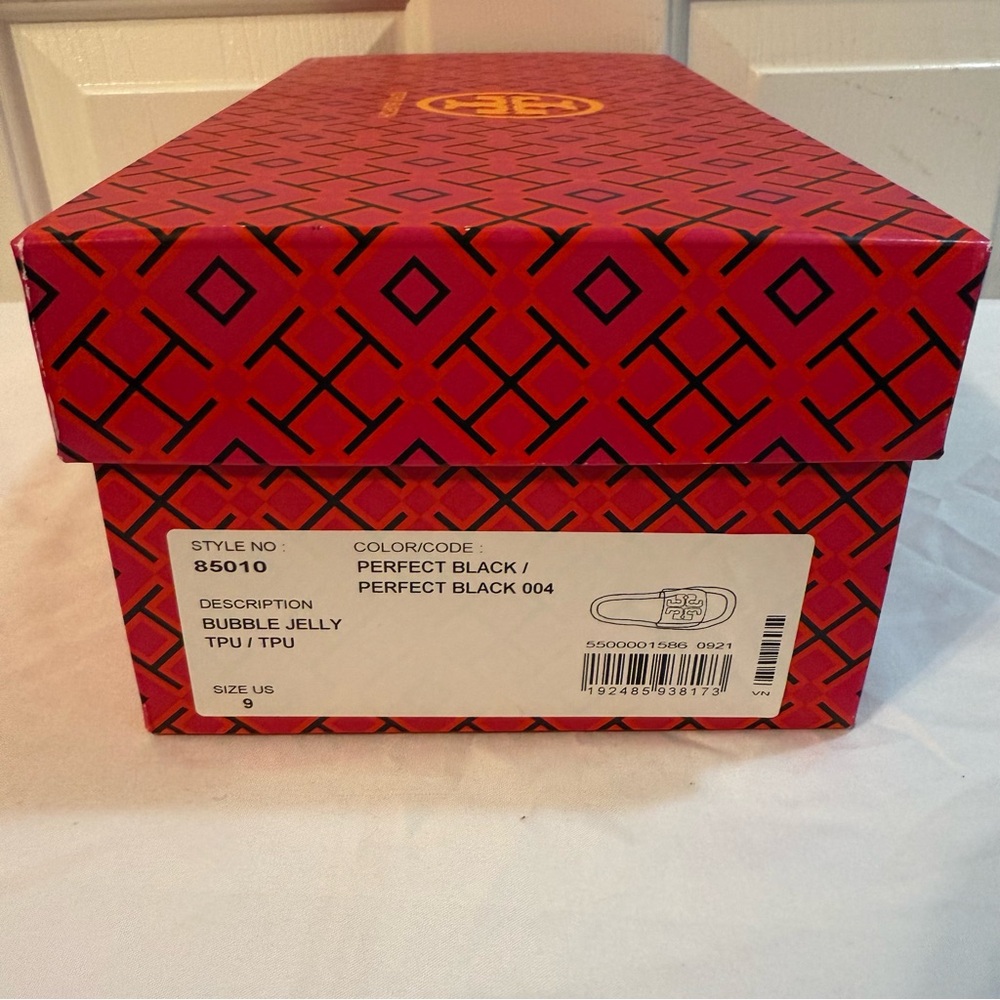 Tory Burch Women’s Perfect Black Bubble Jelly Sandals - Picture 6 of 6